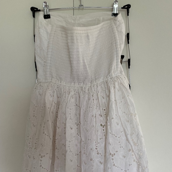 Vintage Abercrombie White Eyelet Strapless Dress Size L Juniors Size XS-S Women - Picture 4 of 11